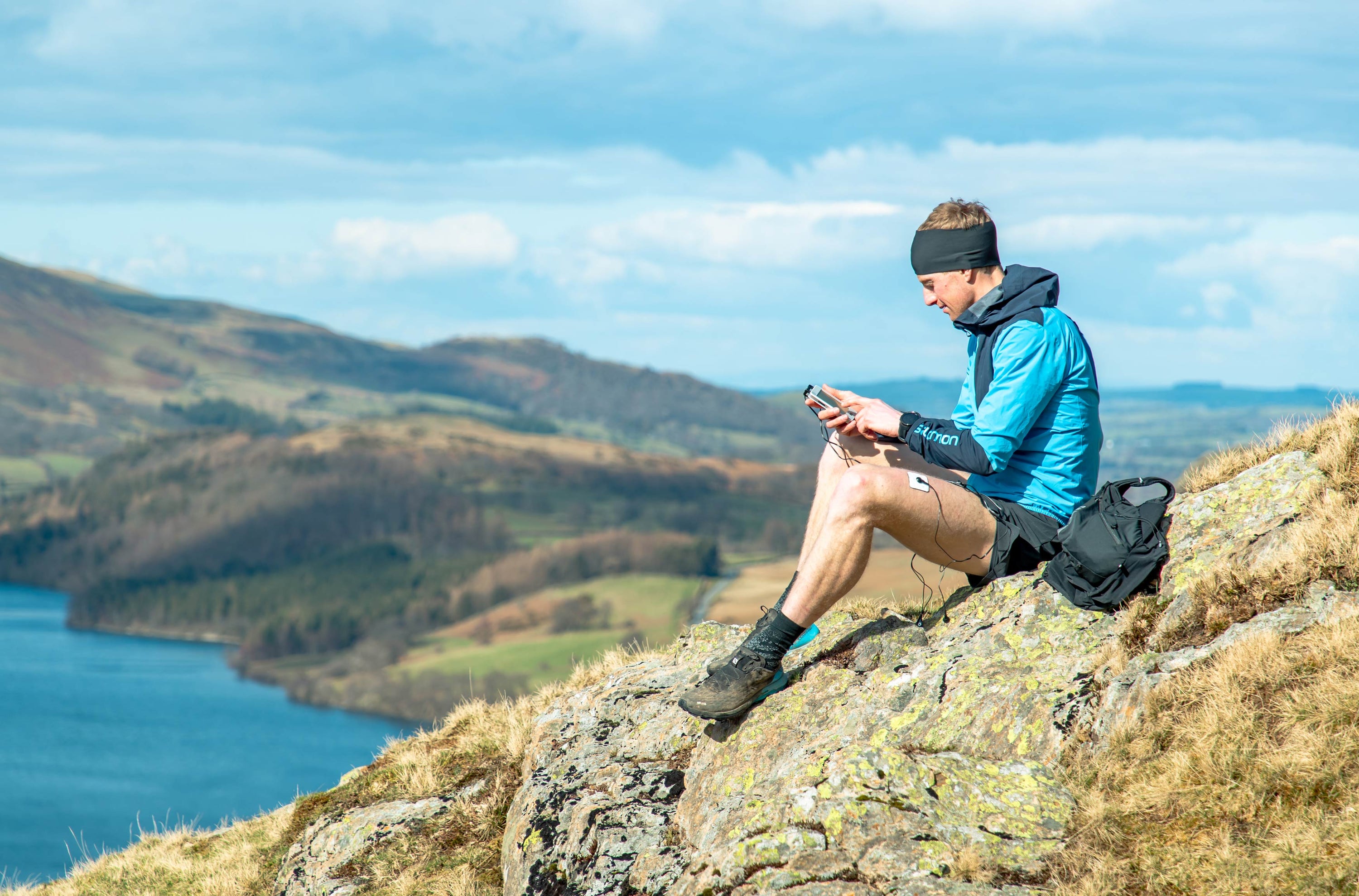 Ricky Lightfoot using the NuroKor Mitouch device to recovery from sport, running, cross country, hiking, free-running