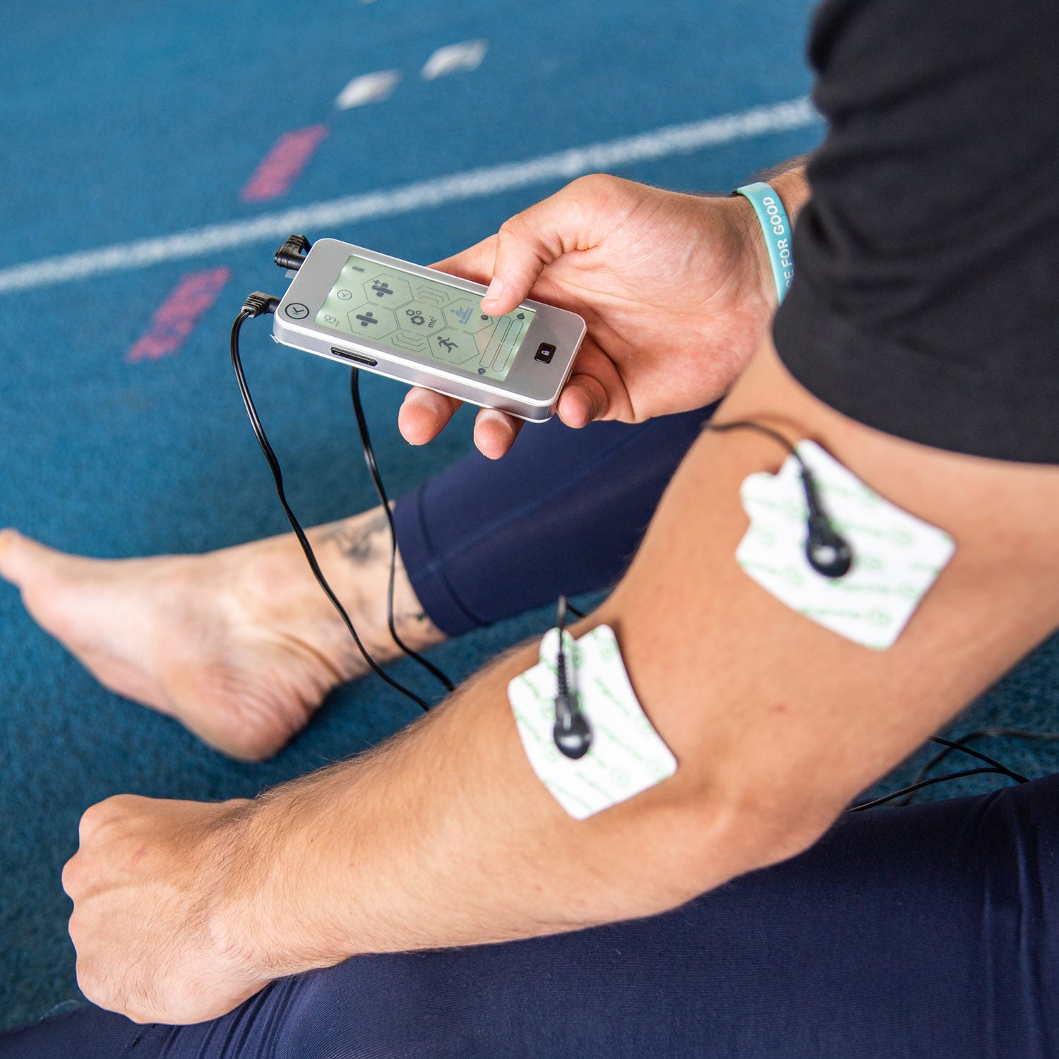 nurokor physical therapy - using nurokor mibody device for recovery on arm muscles